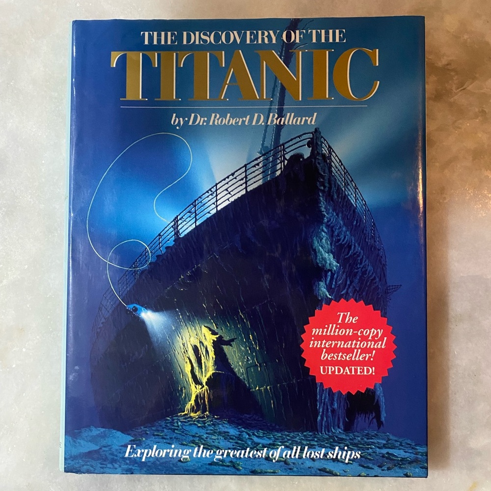 Discovery Of The Titanic hardback book